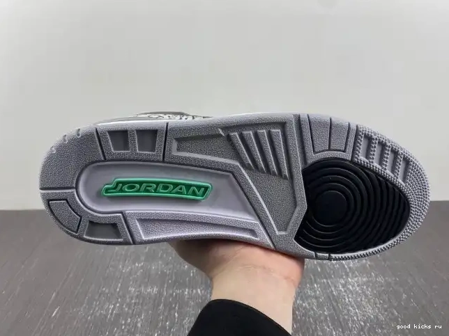 80% Off Sale Jordan 3 Green Glow CT8532-031 Air 0512